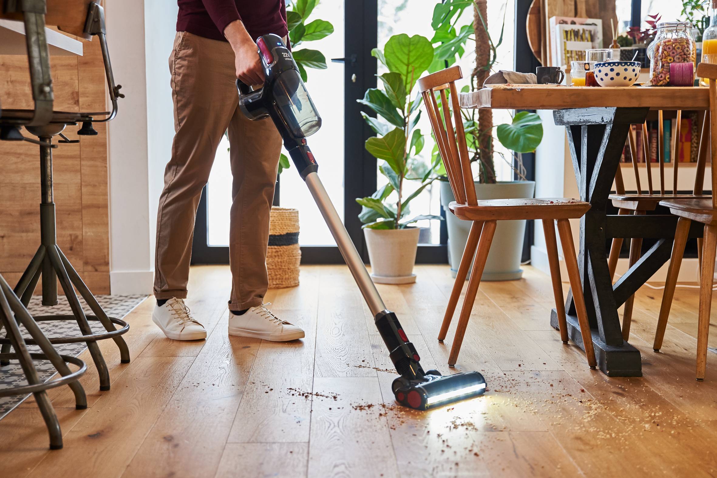 X-PERT 160 NEGRO Y ROJO