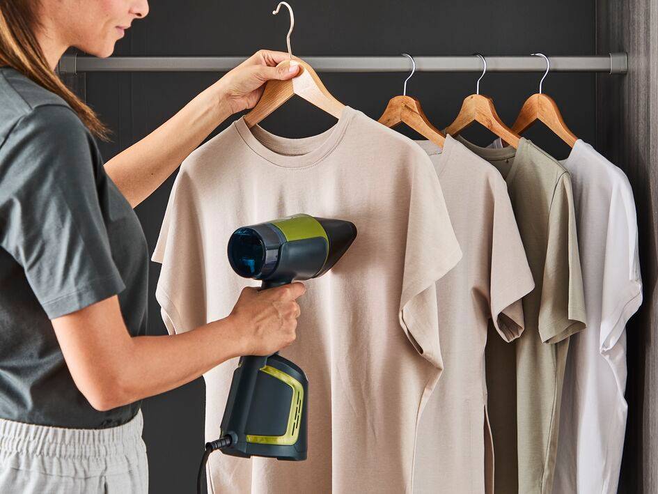 Cepillo de vapor camisetas