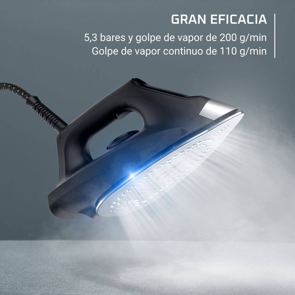 Essential de Rowenta, Centro de planchado, potente salida de vapor, diseño muy compacto