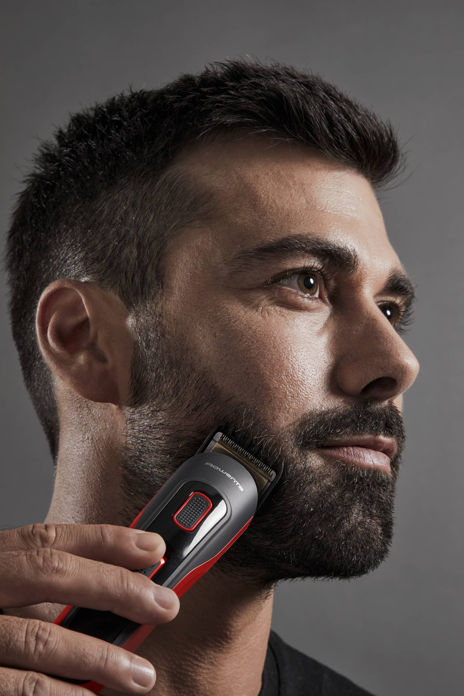 Selectium Style, Multiaccesorios, Cuchillas de titanio, Accesorios versátiles, Rojo