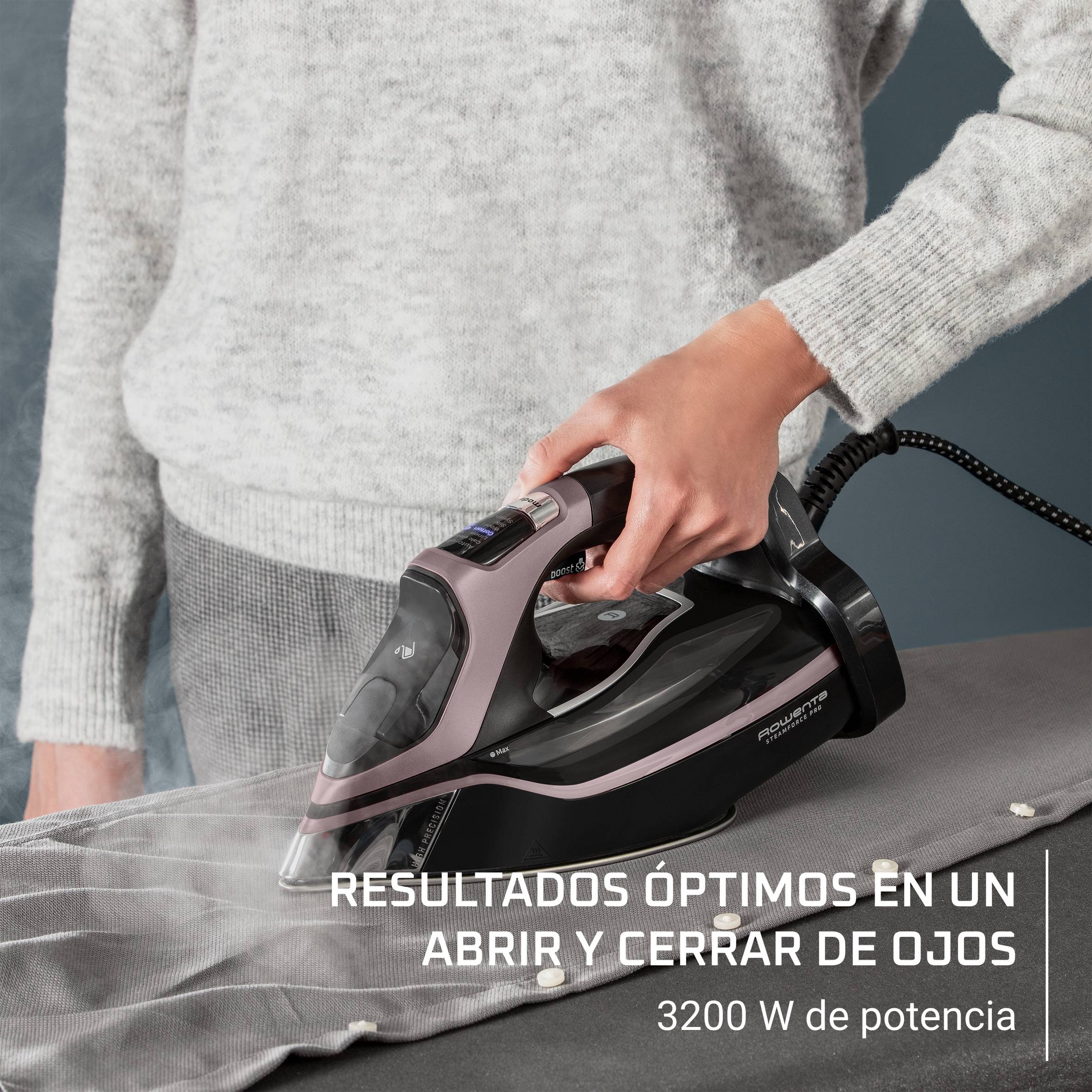 Steamforce Pro de Rowenta, Plancha de Vapor, Potencia de un centro de planchado, 3200 W, Salida de vapor continua de 75 g/min, Depósito de agua extragrande de 350 ml
