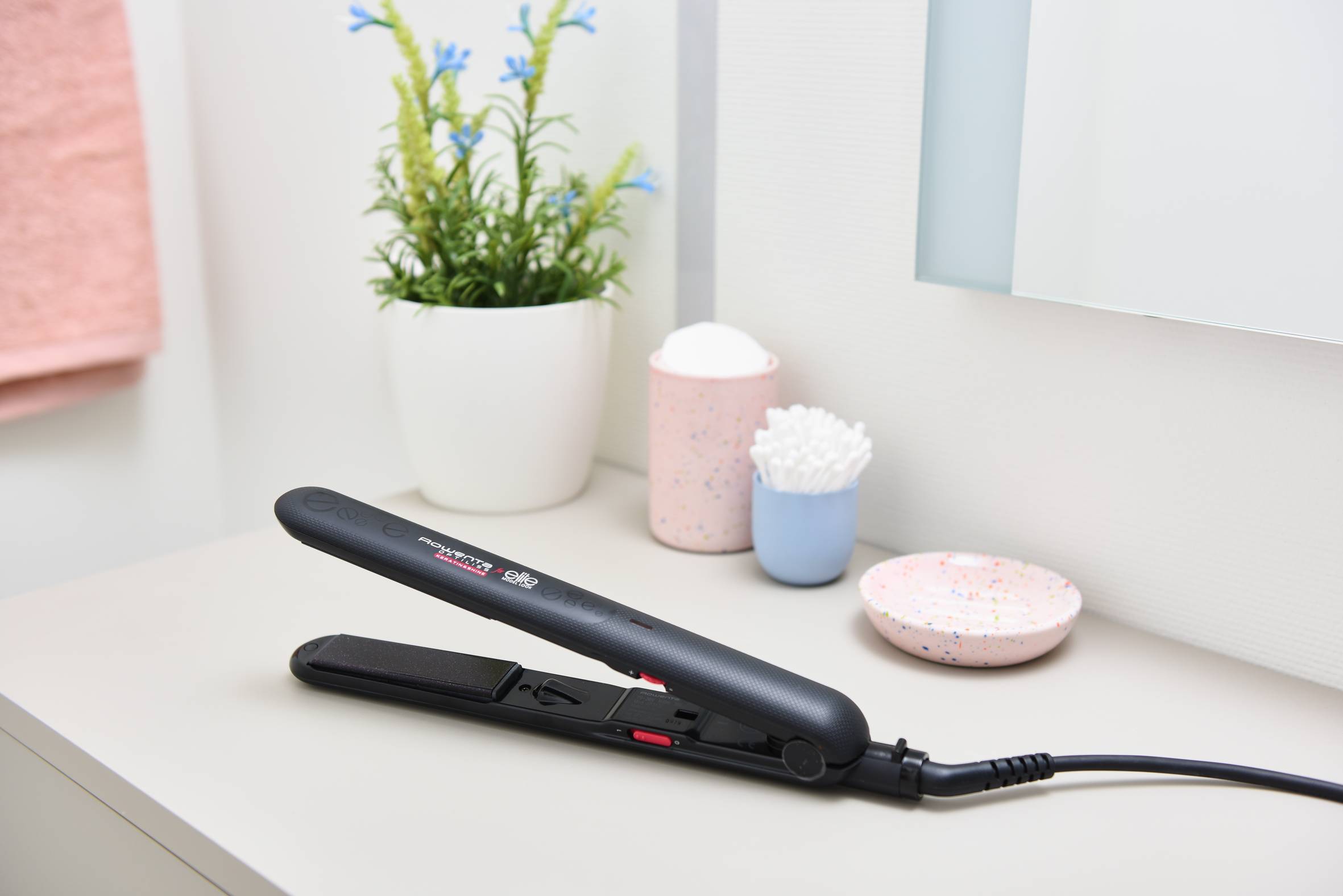 OPTILISS KERATIN & TOURMALINE