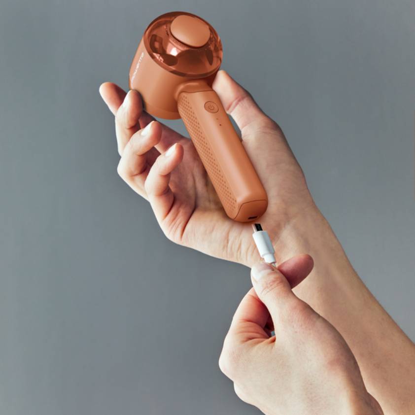 Promo Pack Centro de Planchado Silence Steam Pro + Quitapelusas